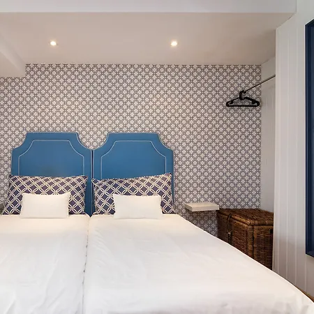 In Typical Paz By Hideout Lisboa